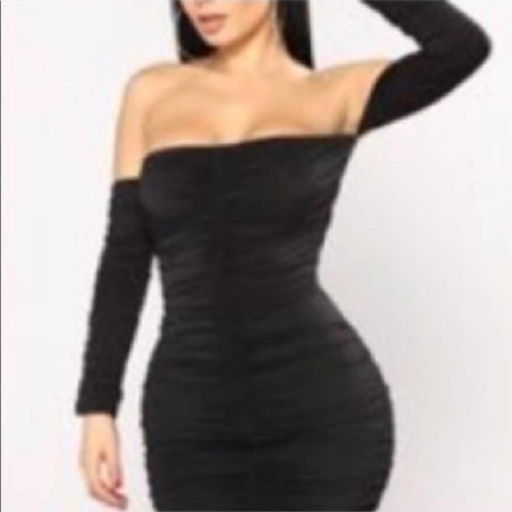 Black mini dress w/ sleeves - Picture 3 of 3